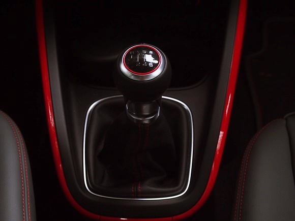 高貴小鋼炮 - 2014 Audi S1 Sportback