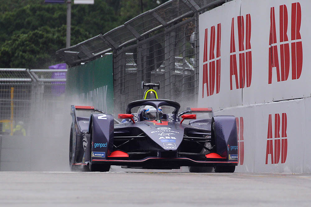 ?在雨中... 電爆中環 - 2019 HKT Formula E Hongkong e-Prix