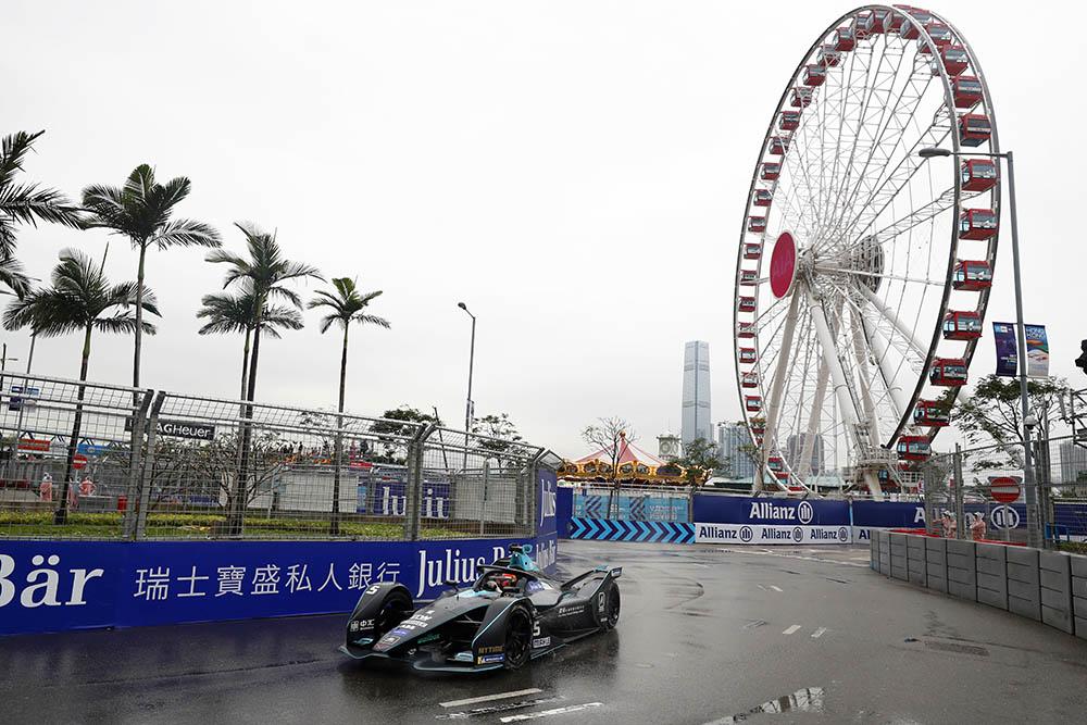 ?在雨中... 電爆中環 - 2019 HKT Formula E Hongkong e-Prix