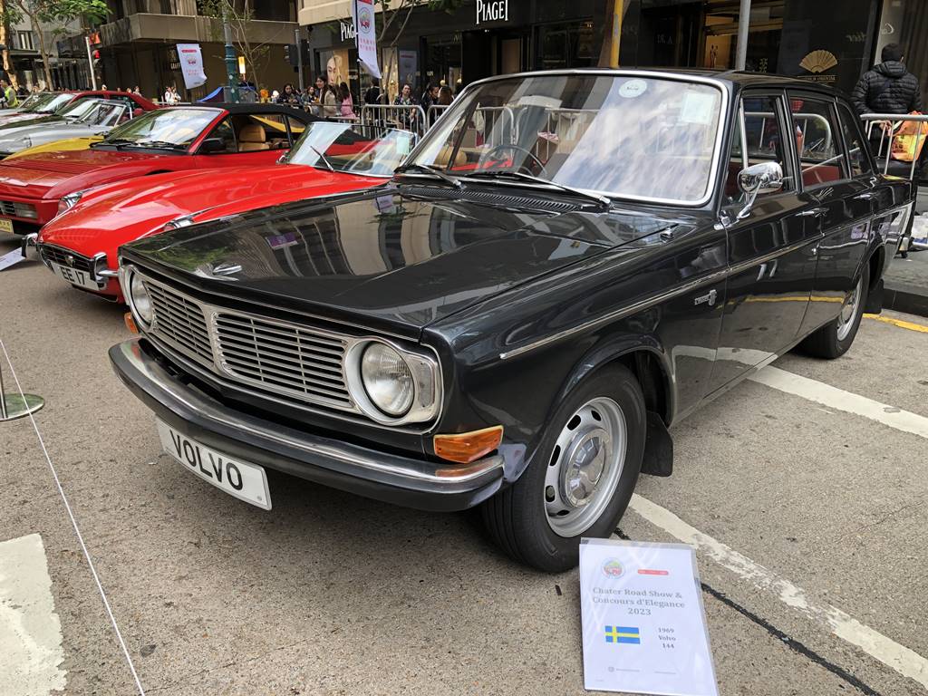 1969 Volvo 144