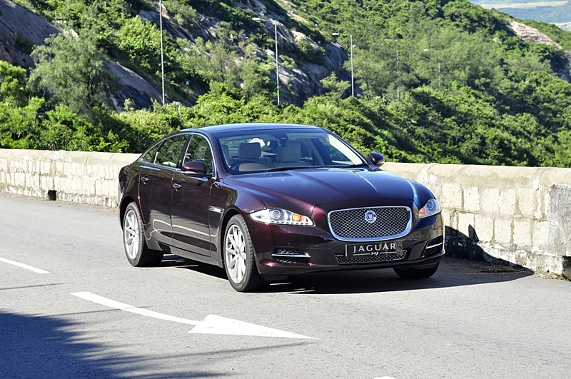 2010 Jaguar XJ 5.0 V8