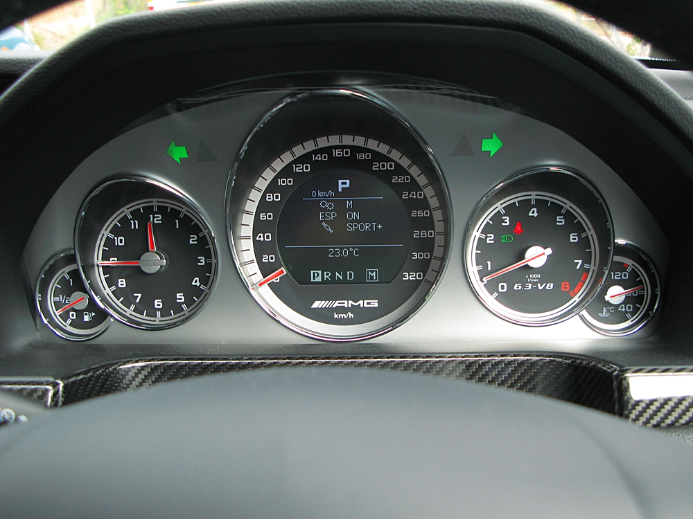 2010 Mercedes-Benz E63 AMG