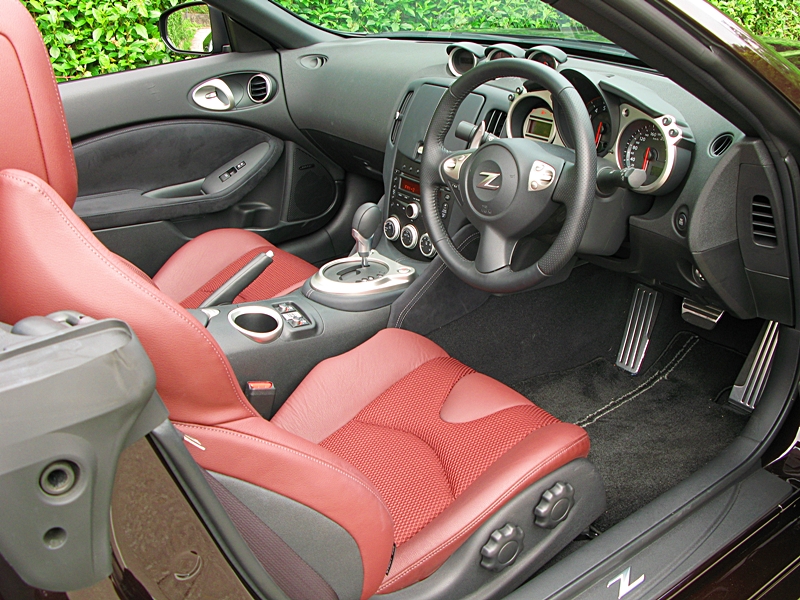 2010 Nissan 370Z Roadster