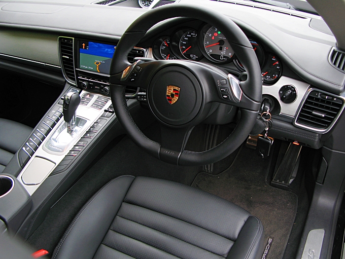 2010 Porsche Panamera 4S