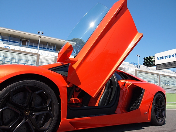 2011 Lamborghini Aventador LP 700-4