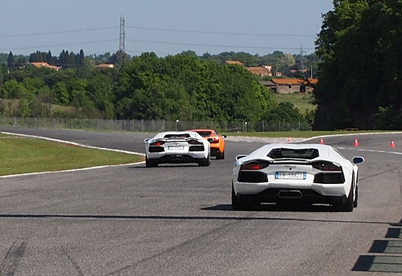 2011 Lamborghini Aventador LP 700-4