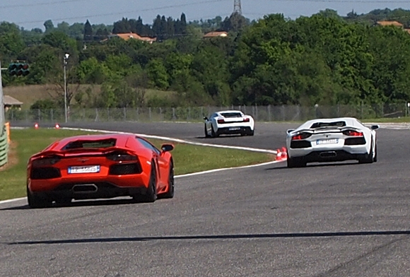 2011 Lamborghini Aventador LP 700-4