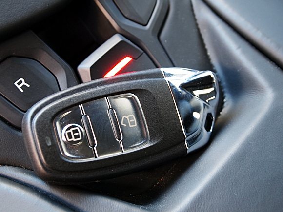 2011 Lamborghini Aventador LP 700-4