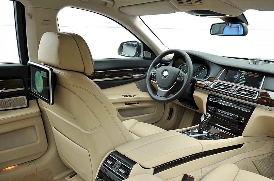 2012 BMW 7 Series