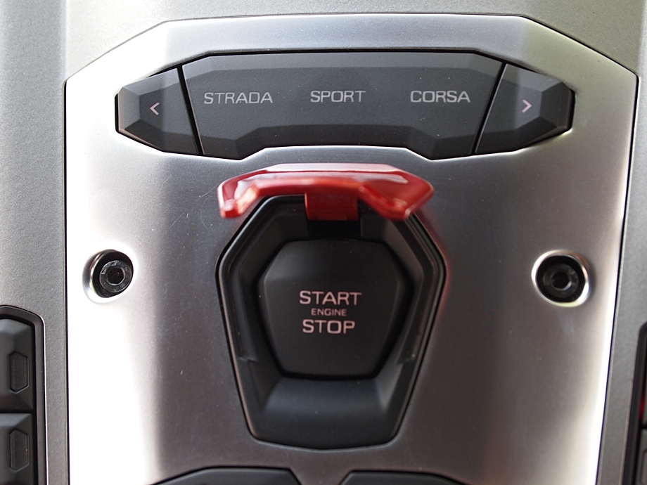 2012 Lamborghini Avantador LP700-4