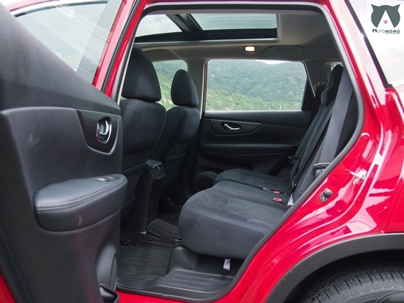 7人行 Nissan X-Trail