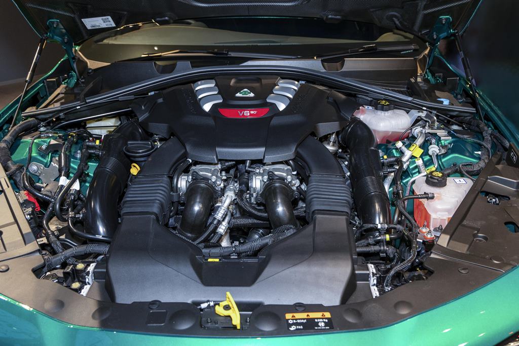 Alfa Romeo Quadrifoglio 100° Anniversario百周年特別版