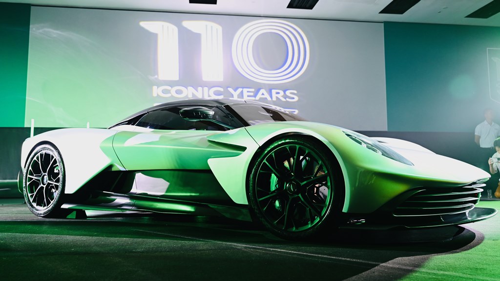 Aston Martin Valhalla