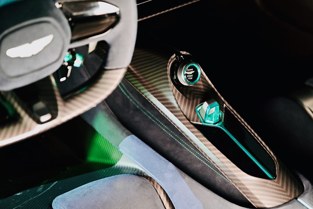 Aston Martin Valhalla