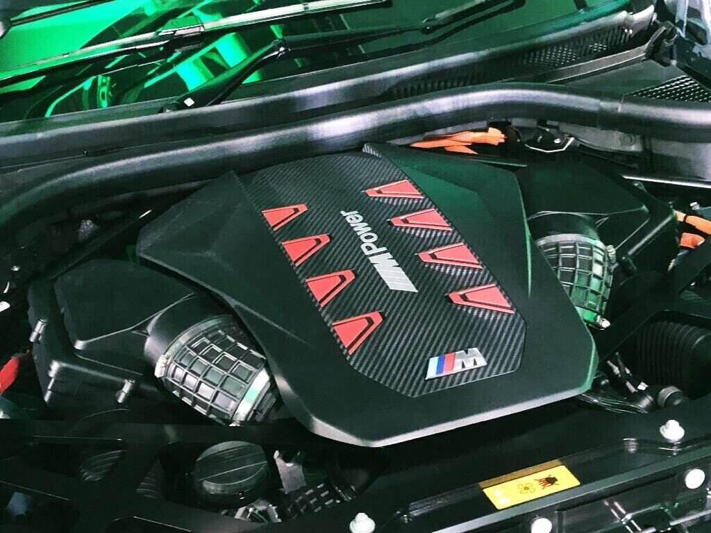 BMW XM是車迷的插電混能SUV大玩具