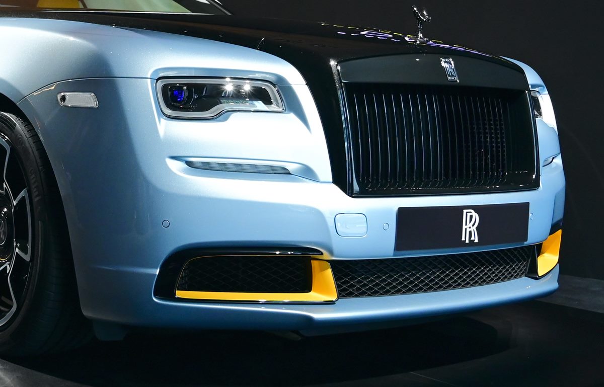 Black Badge Dawn Landspeed Collection