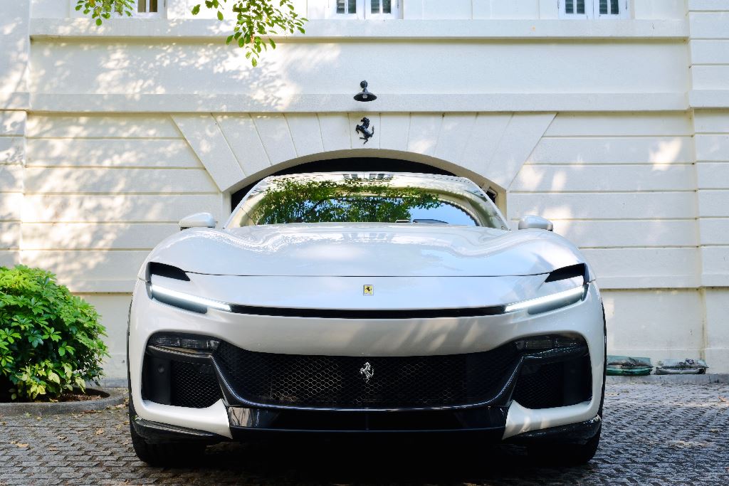 Ferrari Purosangue在香港推出