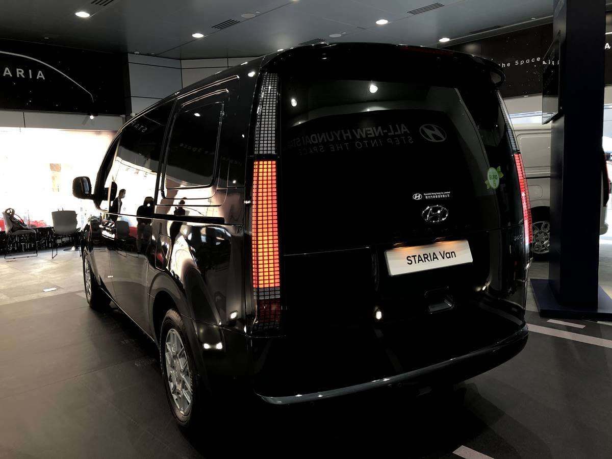 Hyundai STARIA van