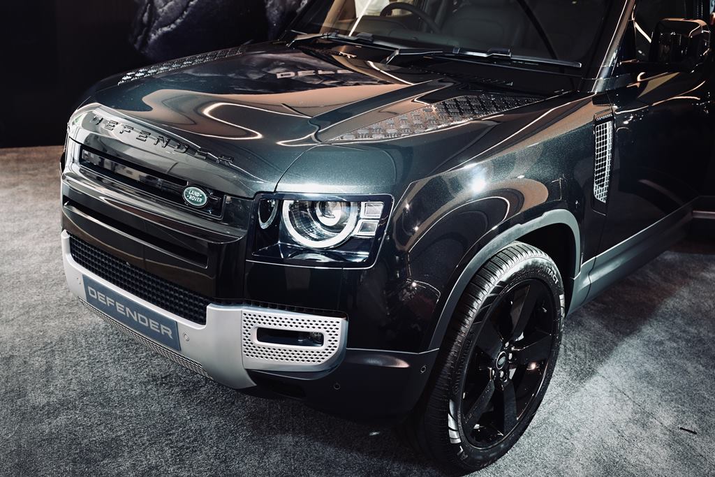 Land Rover Defender 130 在香港推出
