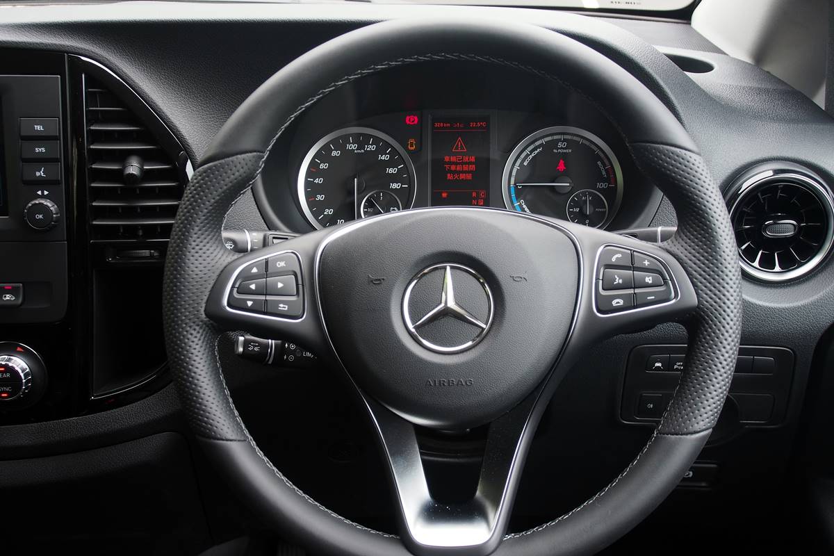 Mercedes-Benz eVito 電動客貨車