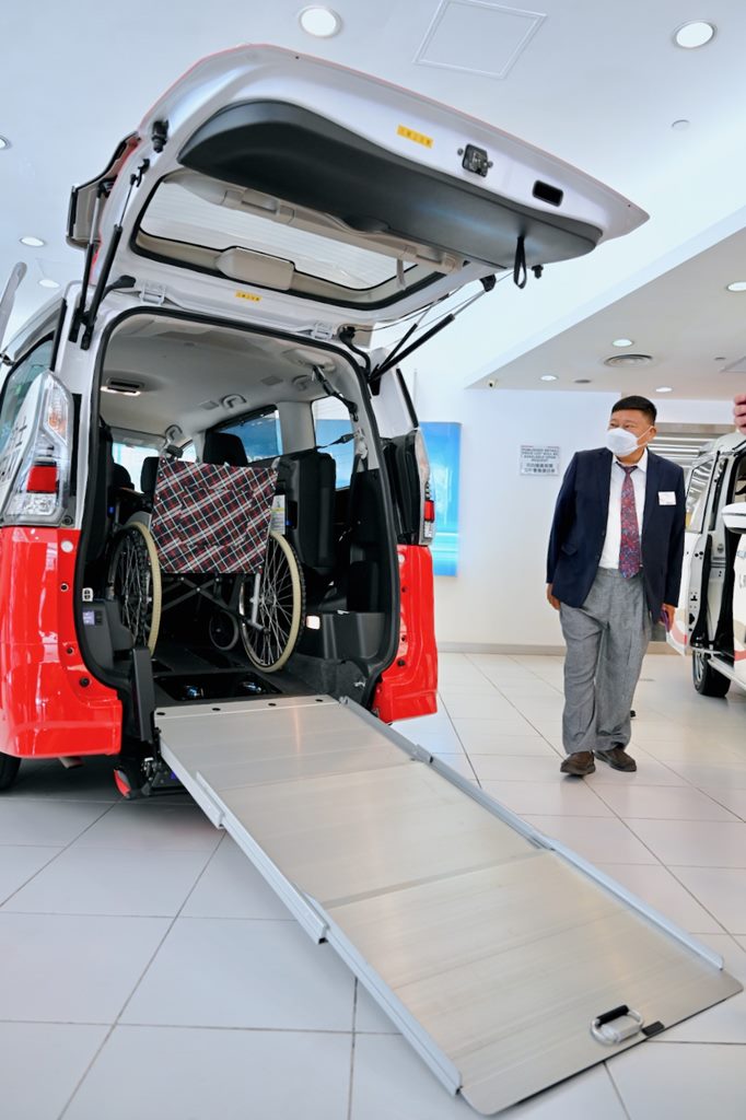 Nissan Serena e-Power無障礙的士