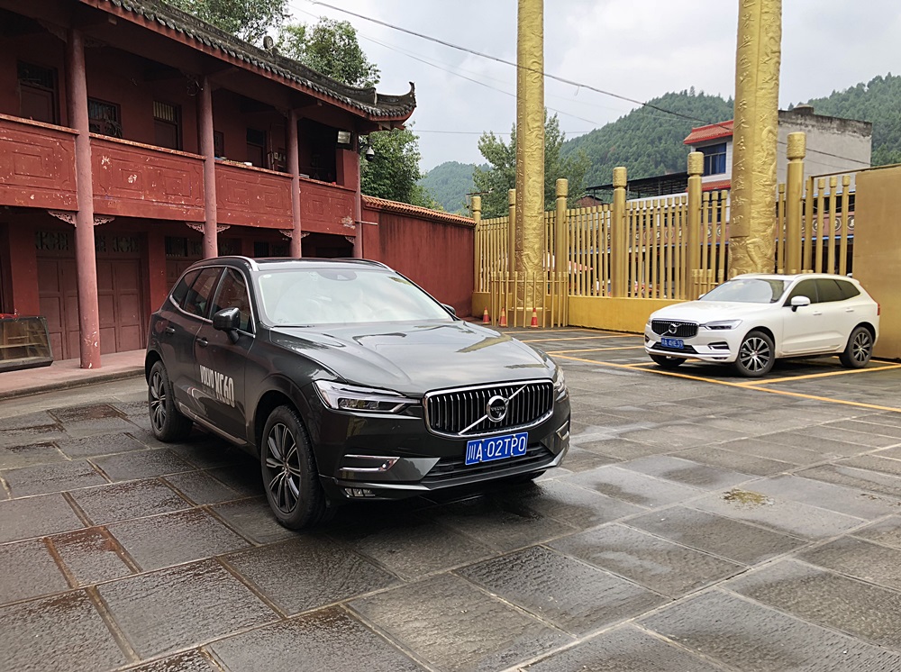 Volvo XC60 成都試車參觀生產線